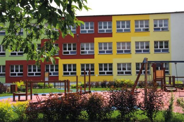 PREZYDENT MIASTA OŚWIĘCIM OGŁOSIŁ KONKURS NA STANOWISKO DYREKTORA SP-11