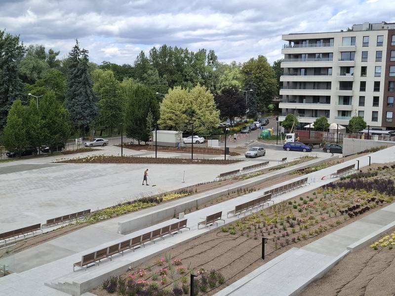 Oświęcim. Od jutra korzystamy z nowego miejsca spotkań i wypoczynku. Parking podziemny Bulwary rusza 30 czerwca